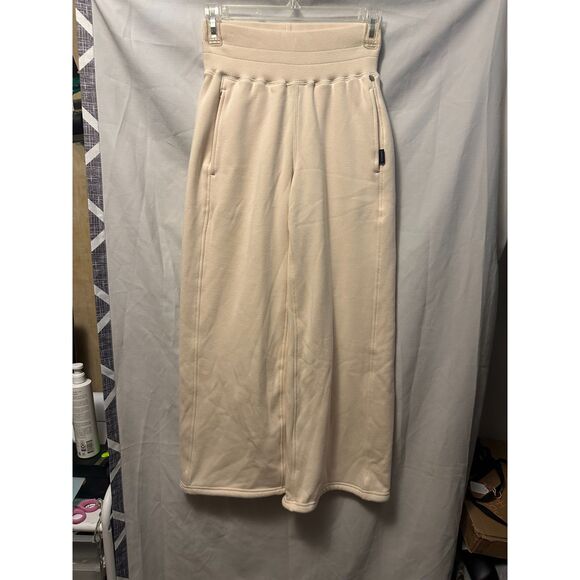 NWOT Supesu Cubby Sweatpants Wide Leg High Rise Cosmic Latte Size P1 Petite - Picture 1 of 6